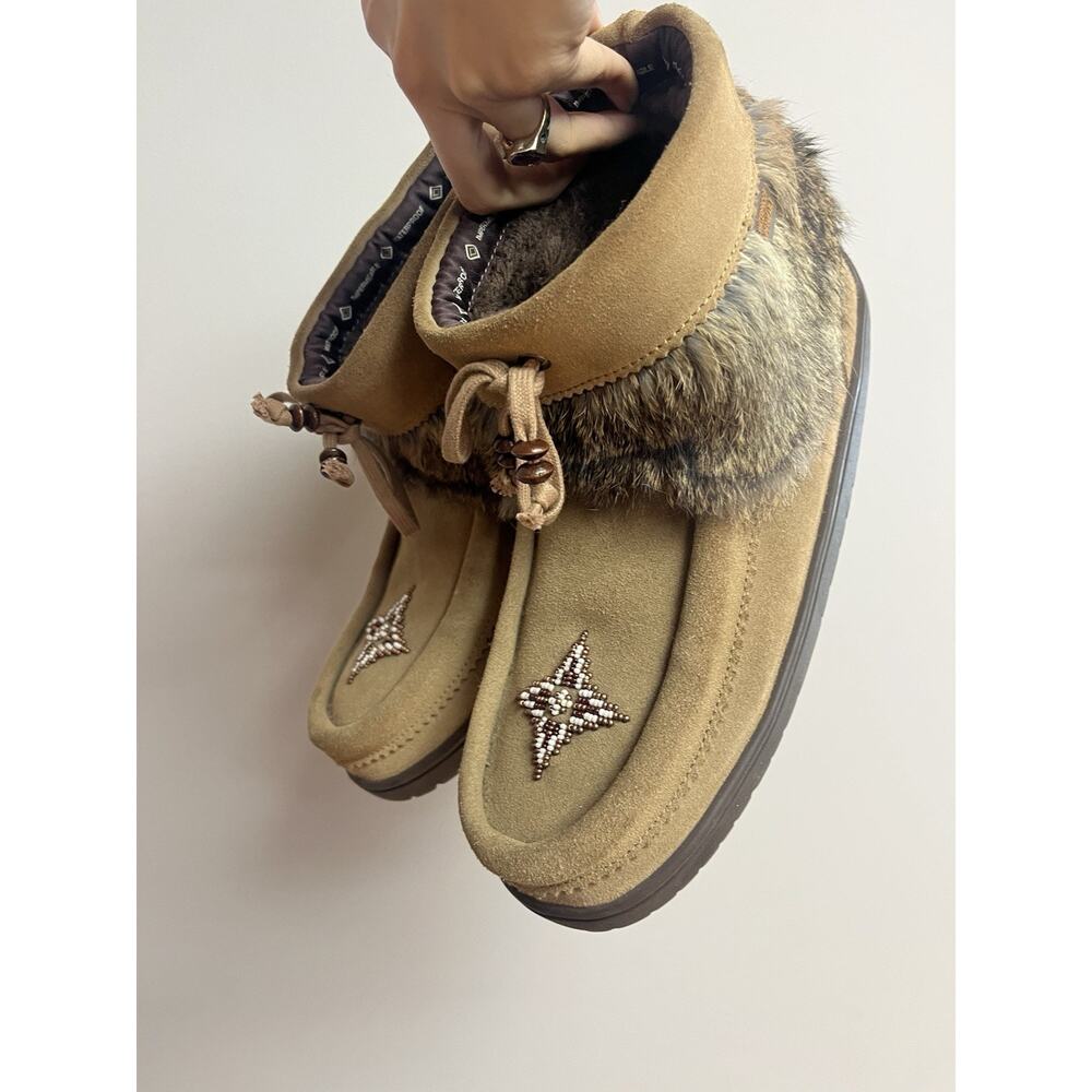 Manitobah Muklucks Mini Y2K Inspired Fur Boots Snow